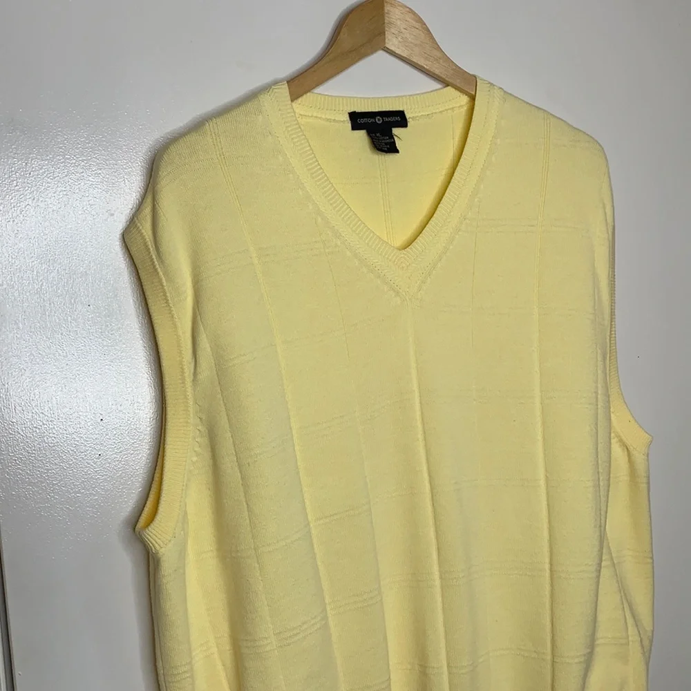 Cotton Traders Yellow Window pane Knit Vest‎ XL